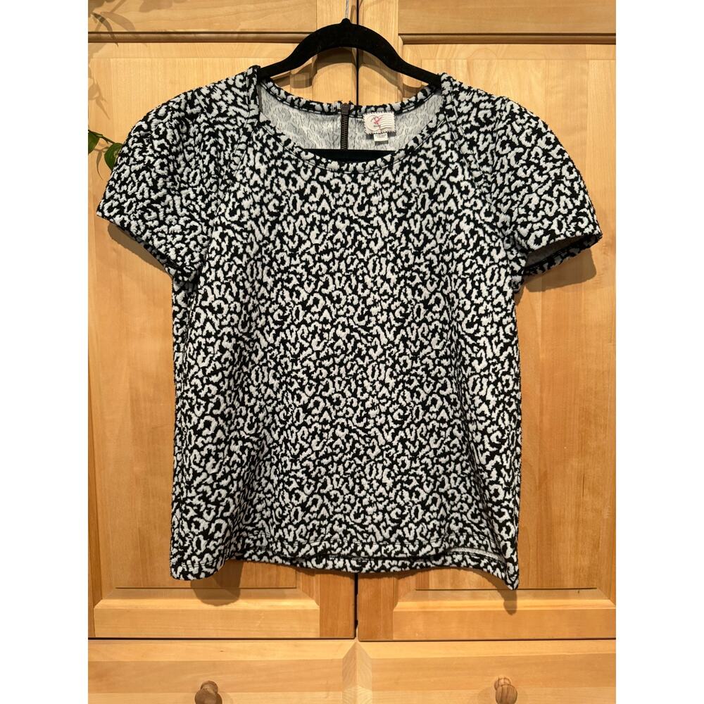 Anthropologie Postage Stamp Short Sleeve Animal Print